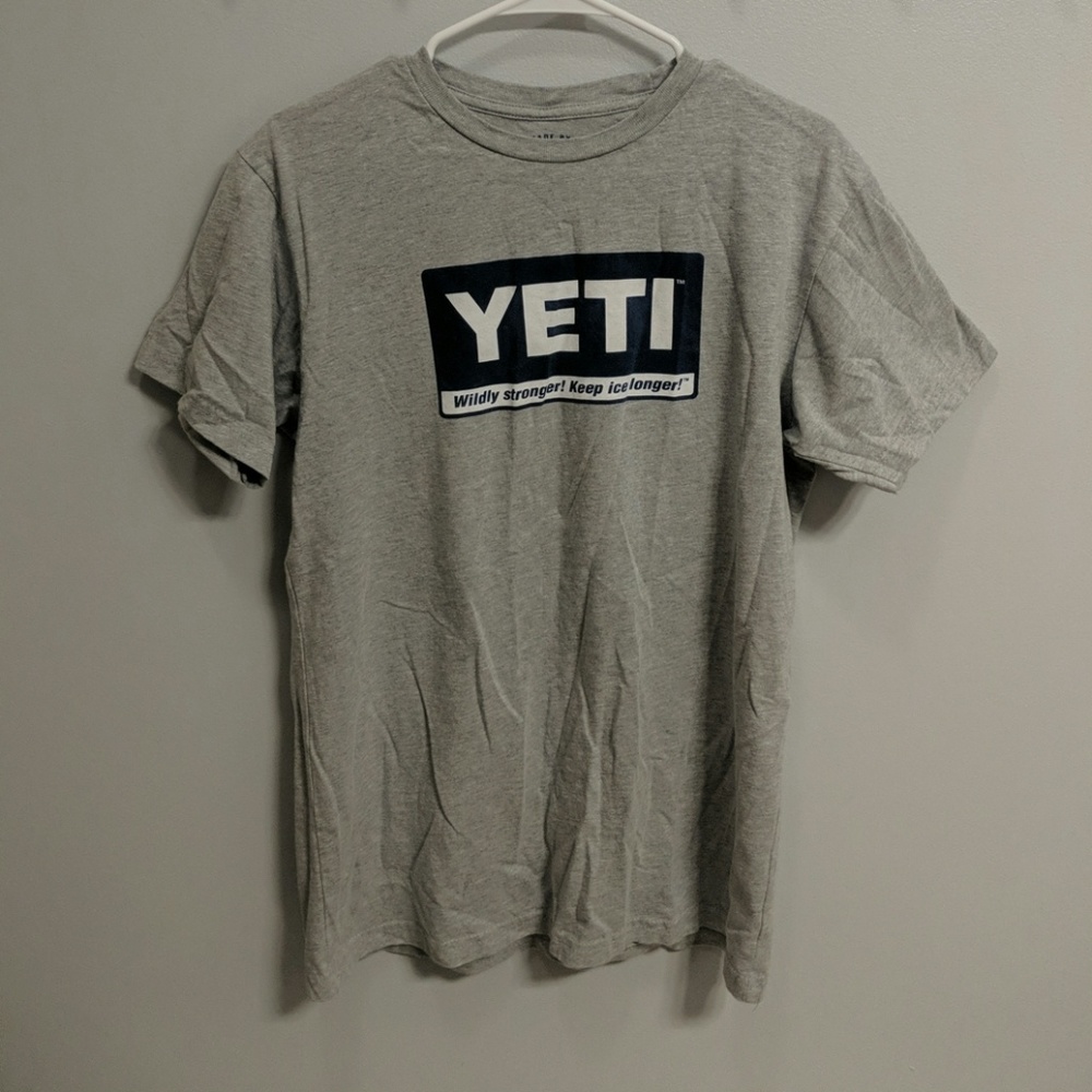 Yeti t-shirt